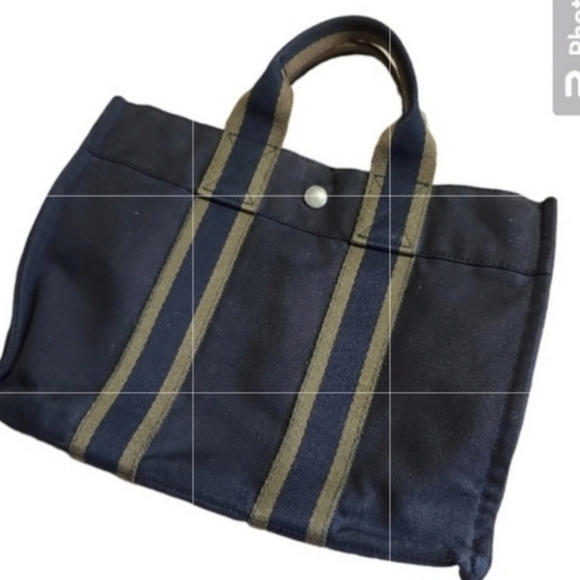 🏅Hermès Fourre Tout Tote PM 🌋+GIFT - Picture 2 of 12